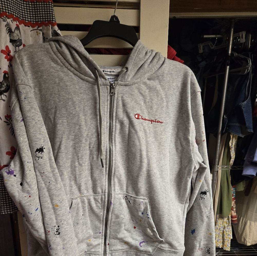 Champion hooded jacket sz. LG